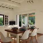 Maison Sous Les Pins Prázdninový dům *
