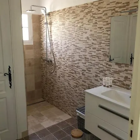 Maison Sous Les Pins Ferienhaus
