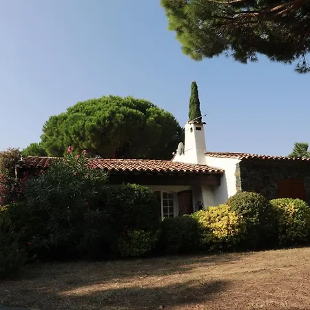 Maison Sous Les Pins