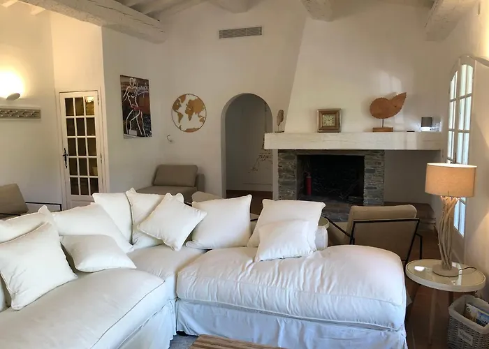 Maison Sous Les Pins Ferienhaus