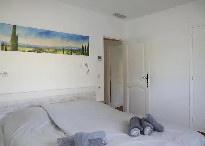 Maison Sous Les Pins *